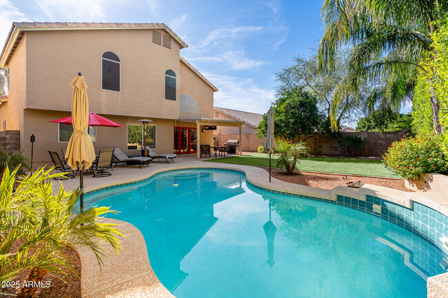 Building Photo - 3302 E Rosemonte Dr
