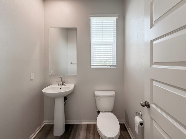 Building Photo - ~ AVAILABLE NOW ~ New Construction Home for Rent in the NEW Heirloom Farms Community in Temecula!