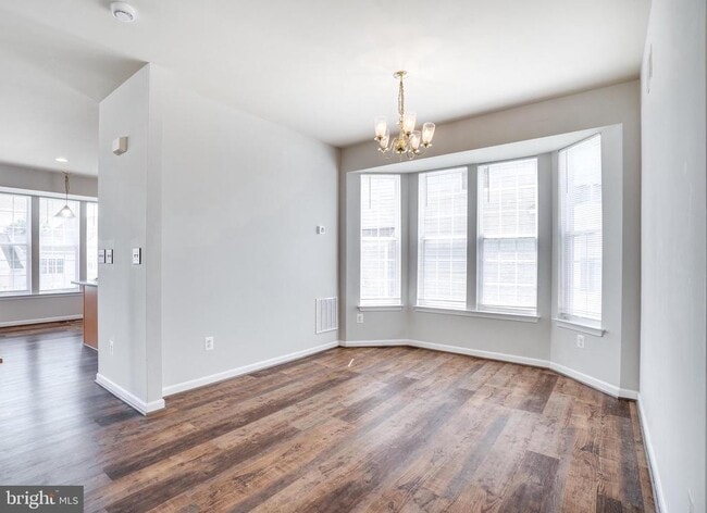 Building Photo - 20460 Charter Oak Dr