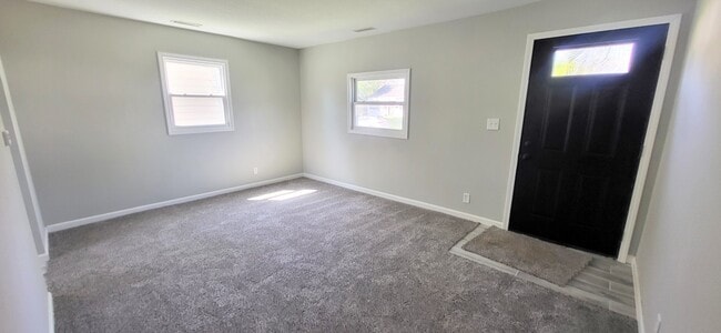 Building Photo - 4121 Monroe St