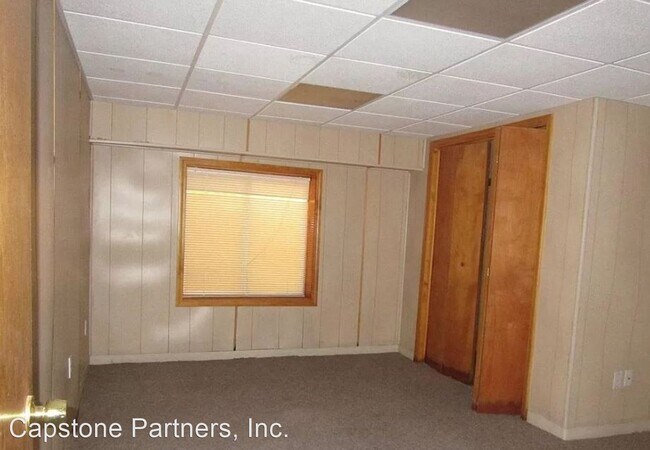 Building Photo - 4 br, 3 bath House - 3100 W Sunnybrook St