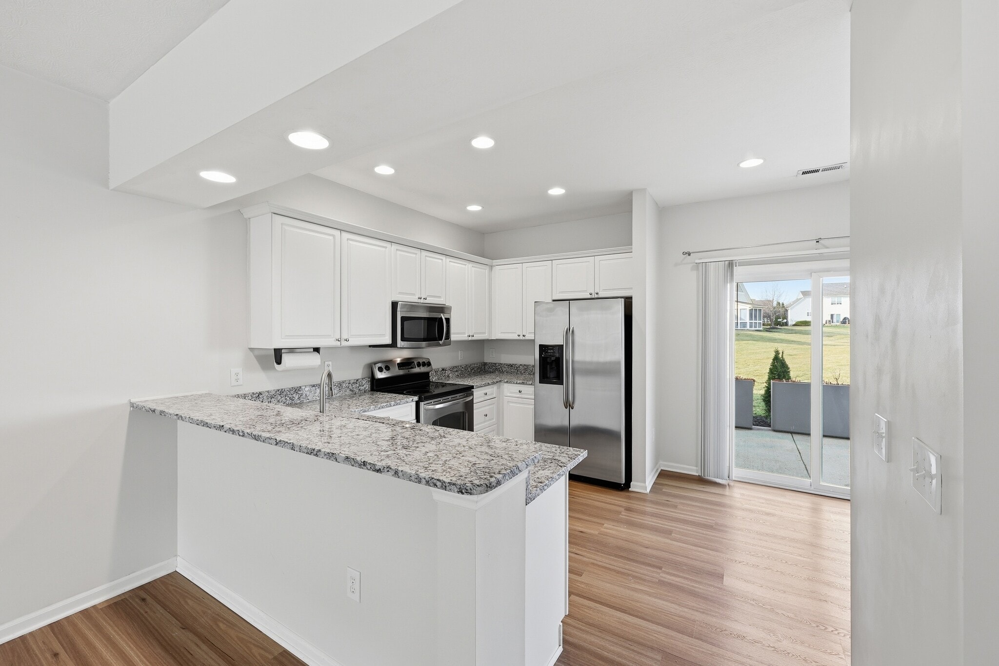 Building Photo - 1656 Nature Dr