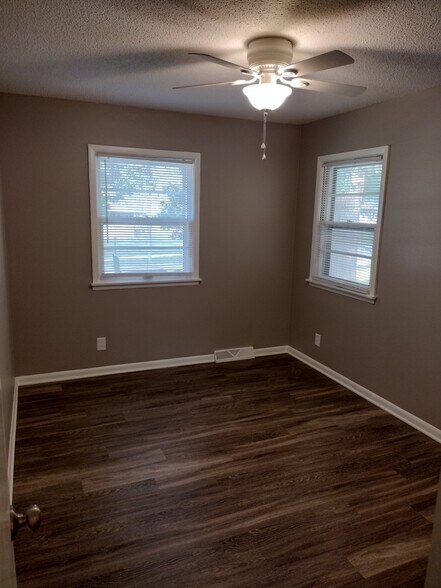 Second Bedroom (Pic 2 of 2) - 2700 64th St