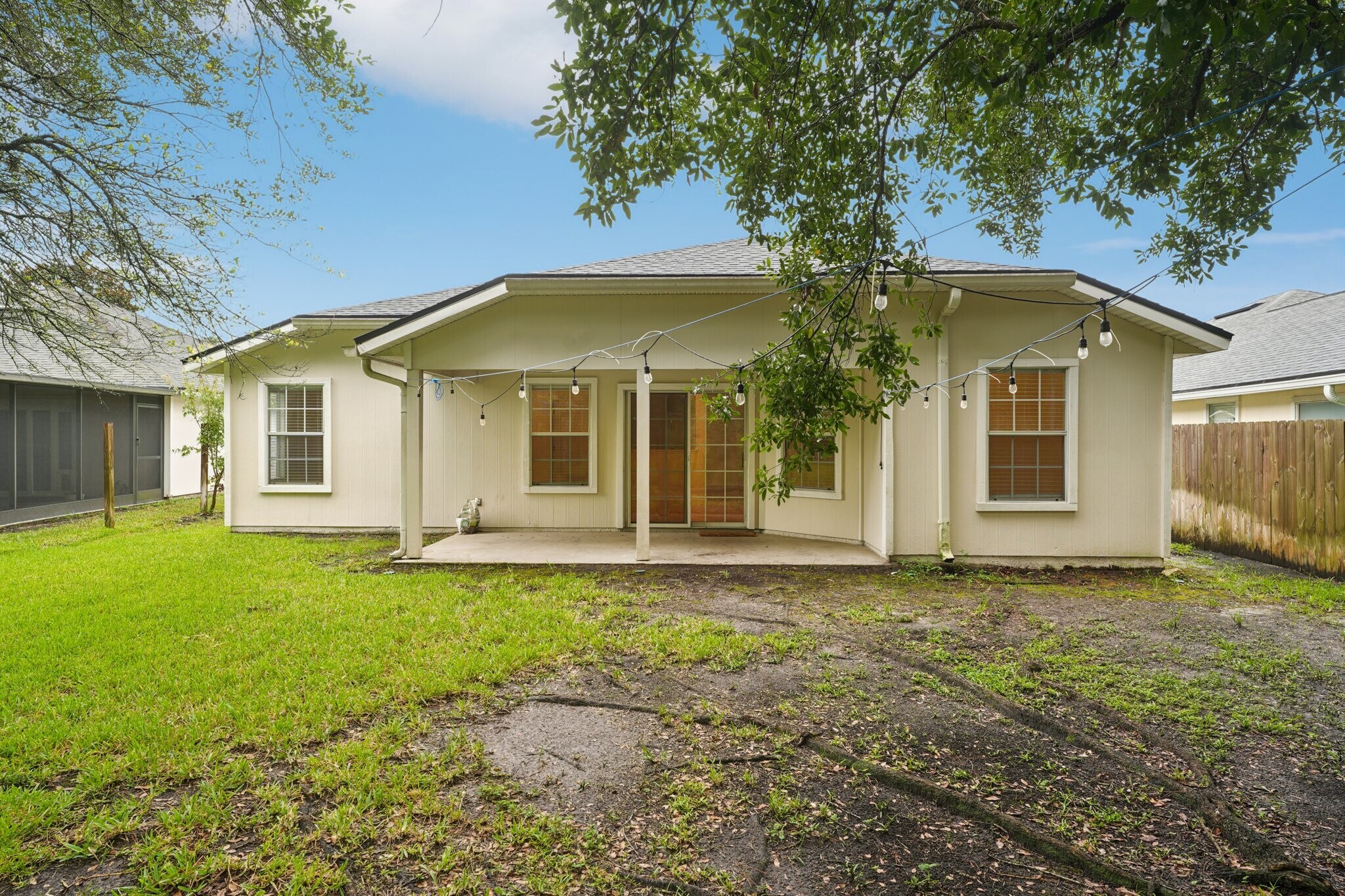 Building Photo - 808 South Edenbridge Way
