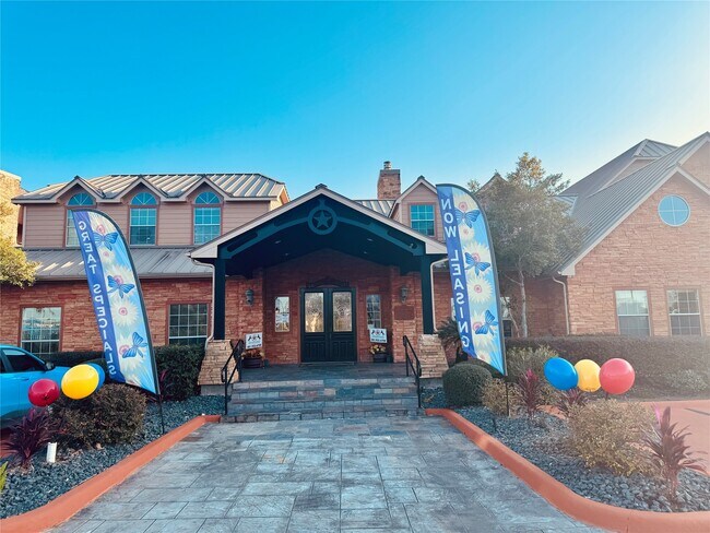 Primary Photo - 11144 Fuqua St