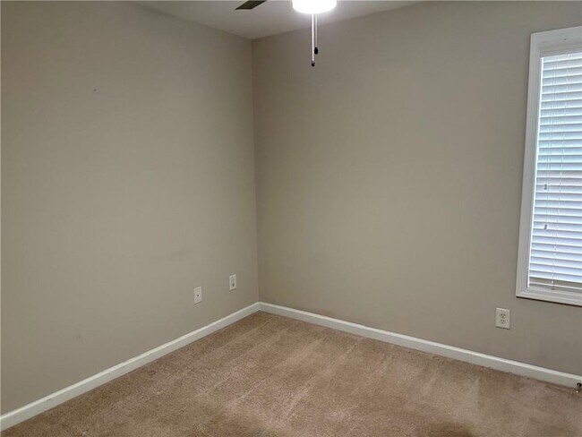 Building Photo - 1448 Autumn Wood Trail