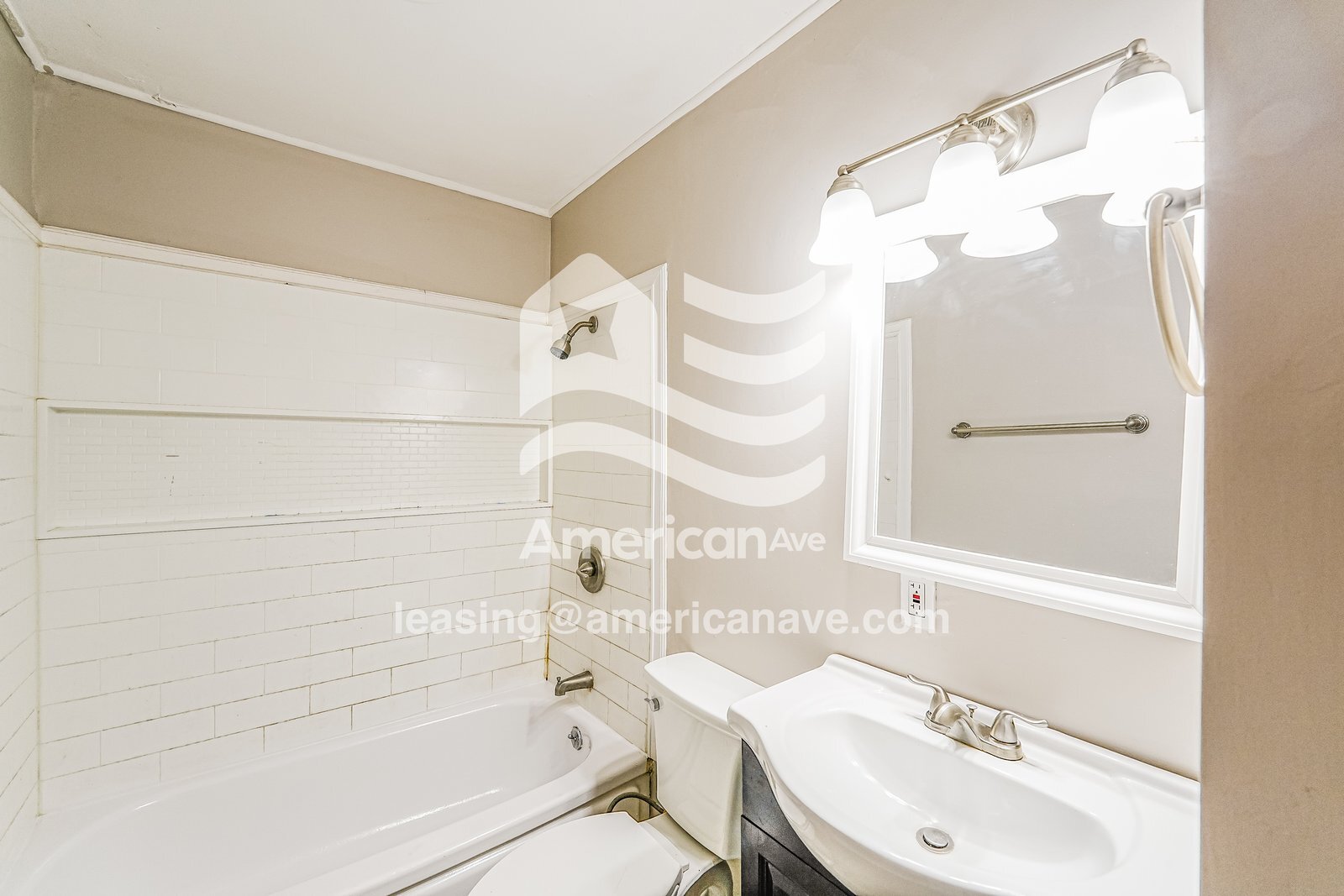 Building Photo - 1248 Forest St