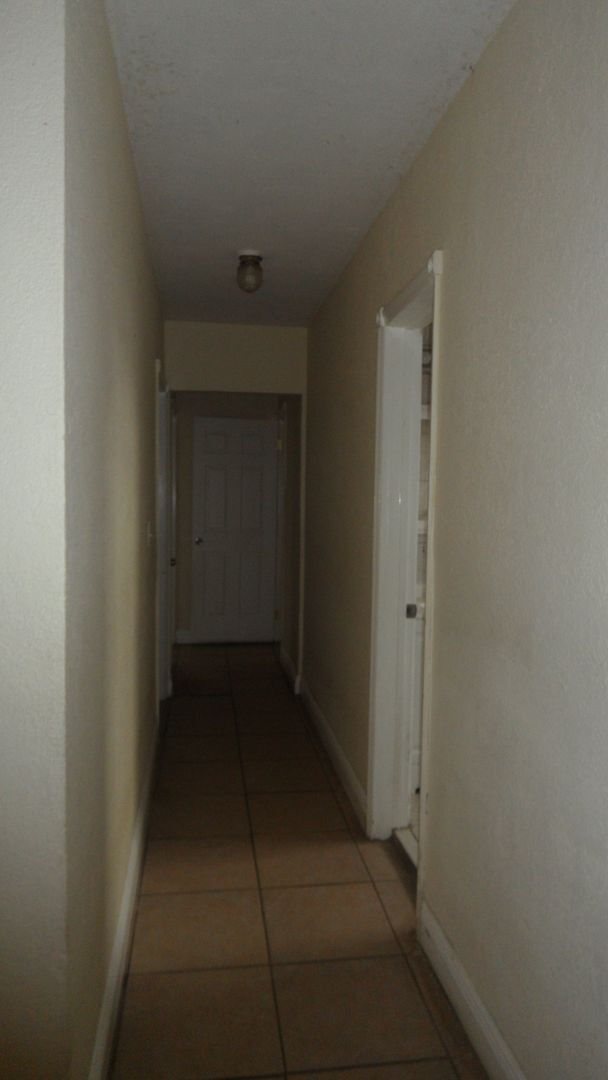 Building Photo - 3-Bed, 2-Bath Single-Family Home in Hollywood!