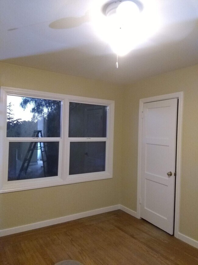 Building Photo - 2424 Humboldt St