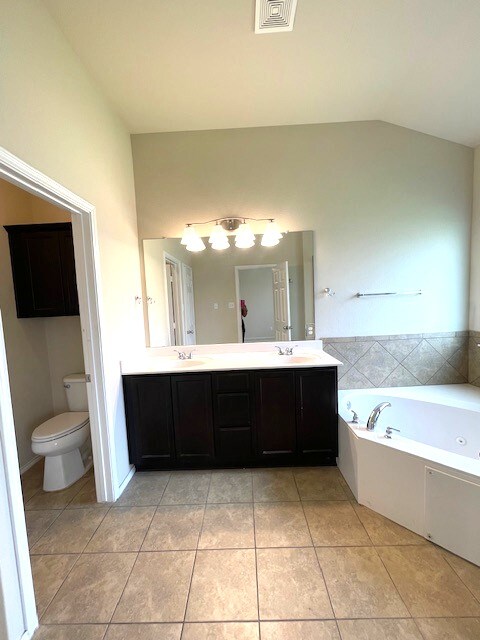 Building Photo - 6512 La Sol Ln