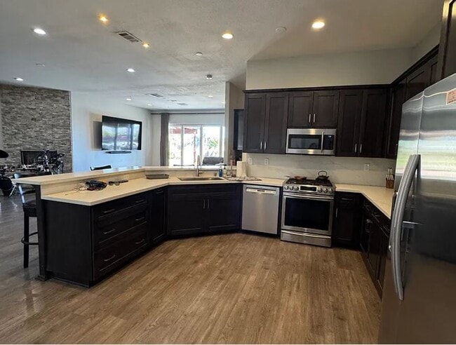 Building Photo - 9653 Denhart Ave