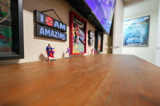 Building Photo - Cozy Fully Furnished 2-Bed with a Movie Ro...