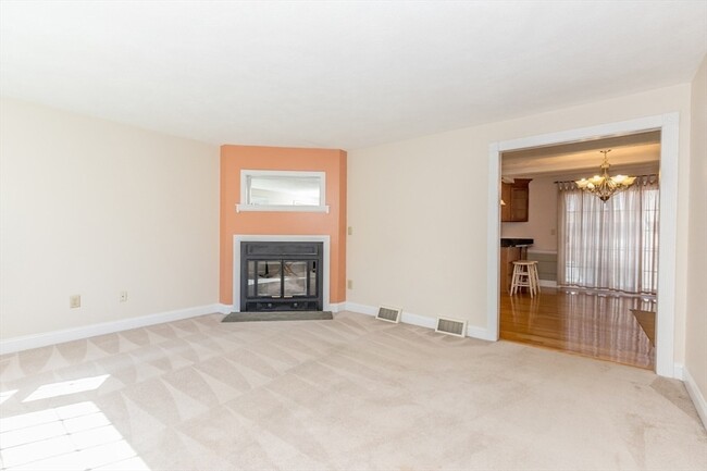 Building Photo - 55 Prescott Dr