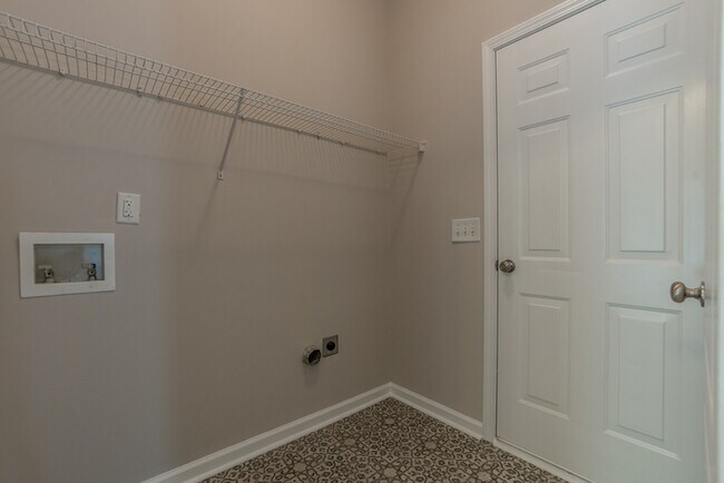 Building Photo - 1420 Jefferson Walk Cir