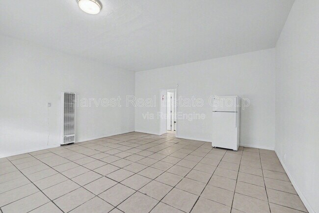 Building Photo - 1247 23rd St