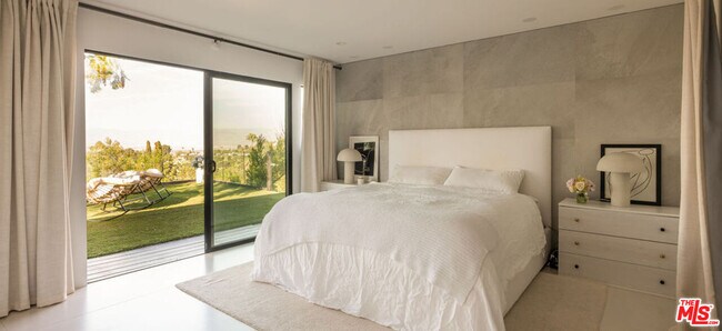 Building Photo - 3382 Scadlock Ln