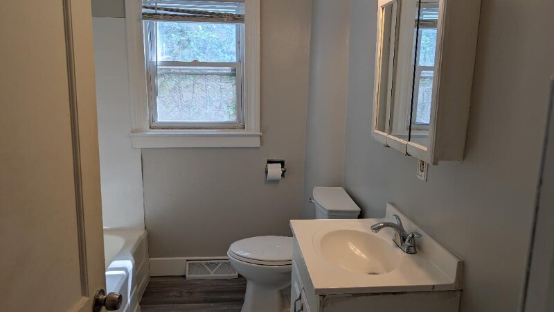 Building Photo - 4042 Webber St