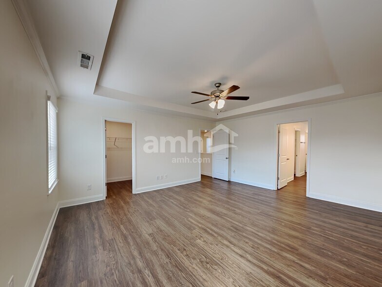 Building Photo - 2745 Bison Ct
