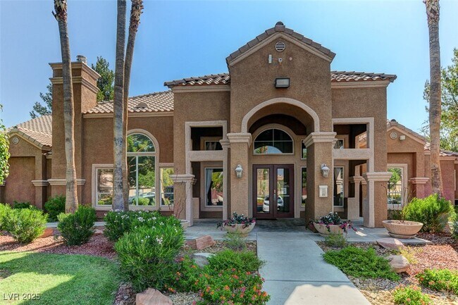 Building Photo - 1150 N Buffalo Dr
