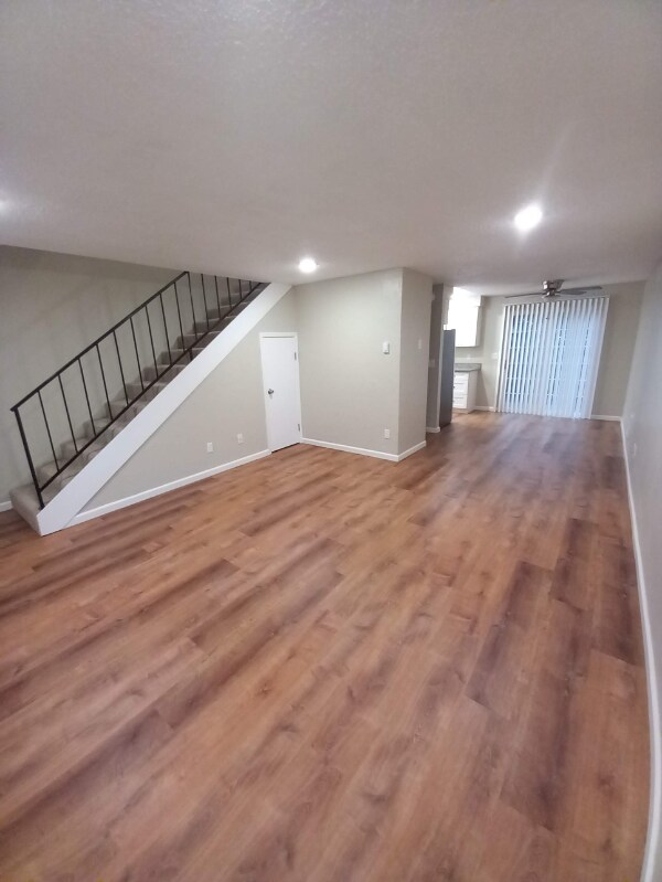 Building Photo - 2762 SE 7th Ave