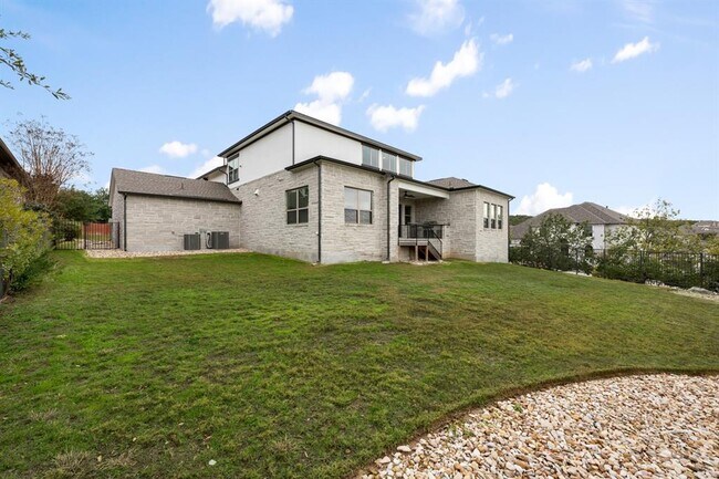 Building Photo - 5801 Davenport Divide Rd