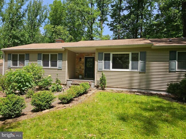 Building Photo - 1244 Reed Ln
