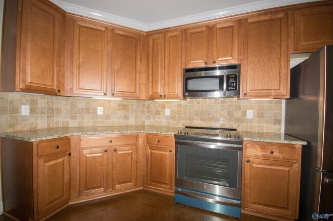 Building Photo - 106 Back Creek Cir NW