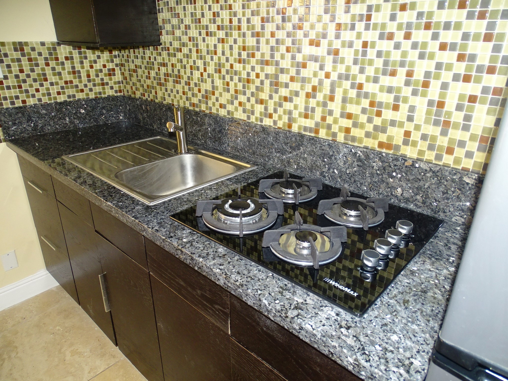 Building Photo - 5541 Shirley Ave