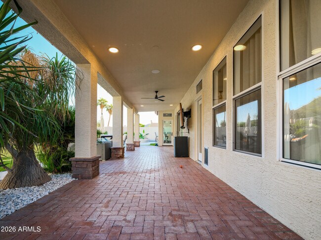 Building Photo - 2024 E Granite View Dr