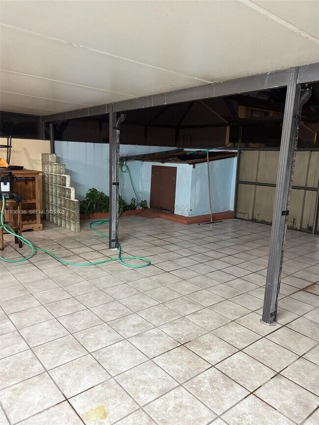 Building Photo - 6460 NW 192nd Terrace