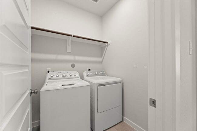 Building Photo - 21811 Lime Moss Ln