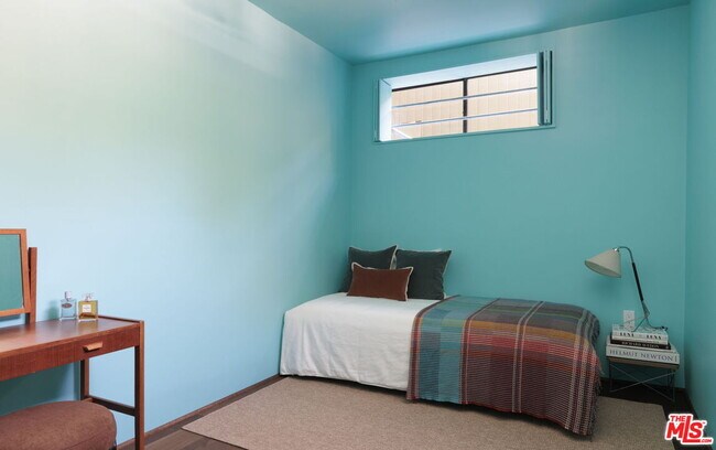 Building Photo - 8322 Ridpath Dr