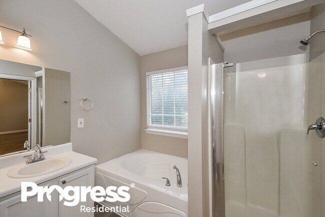 Building Photo - 4212 Arrowhead Pointe