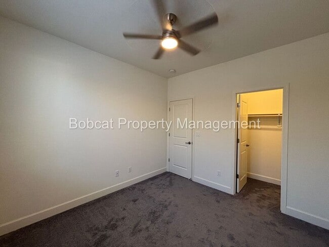 Building Photo - 1097 Dapple Dr