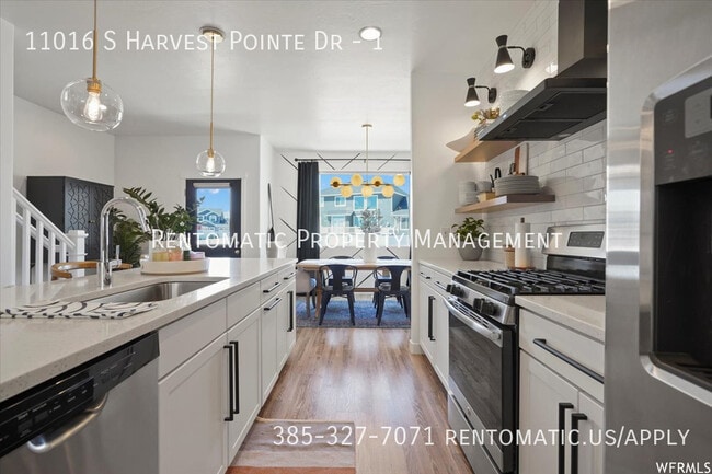 Building Photo - 11016 Harvest Pointe Dr