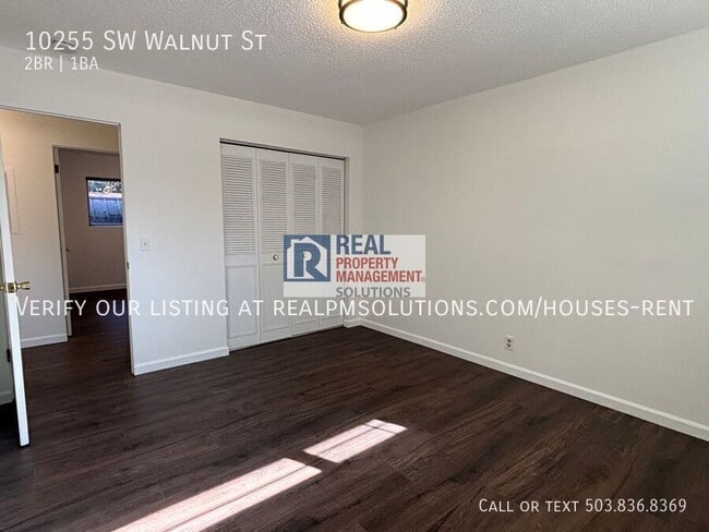 Building Photo - 10255 SW Walnut St