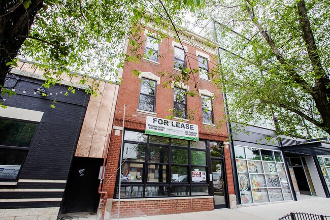 Primary Photo - 1809 W Division St