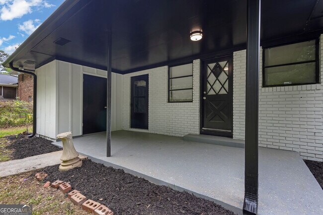Building Photo - 2315 Shancey Ln