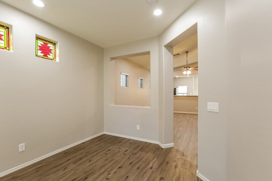 Building Photo - 7110 W Superior Ave