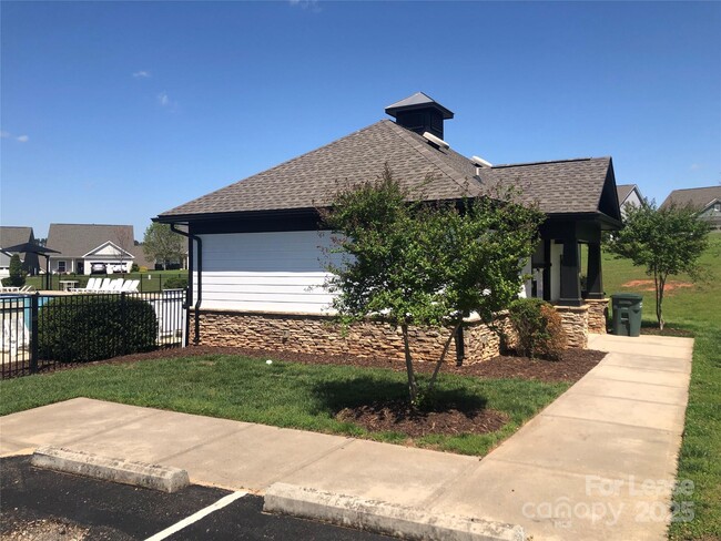 Building Photo - 11171 Argosy Dr