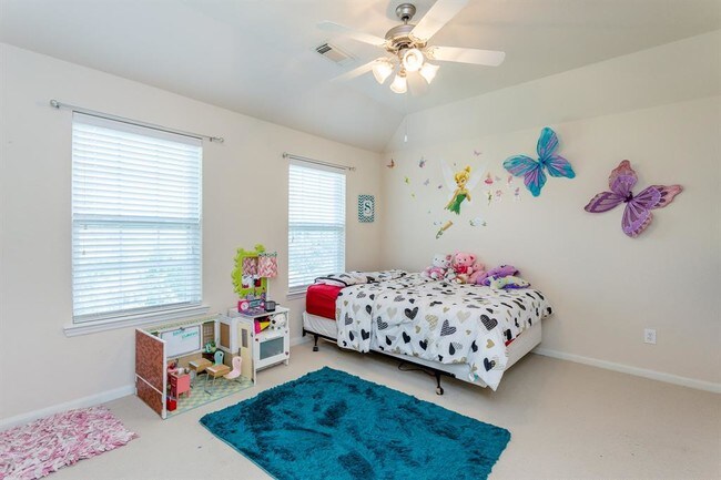 Building Photo - 6639 Larocke Trail