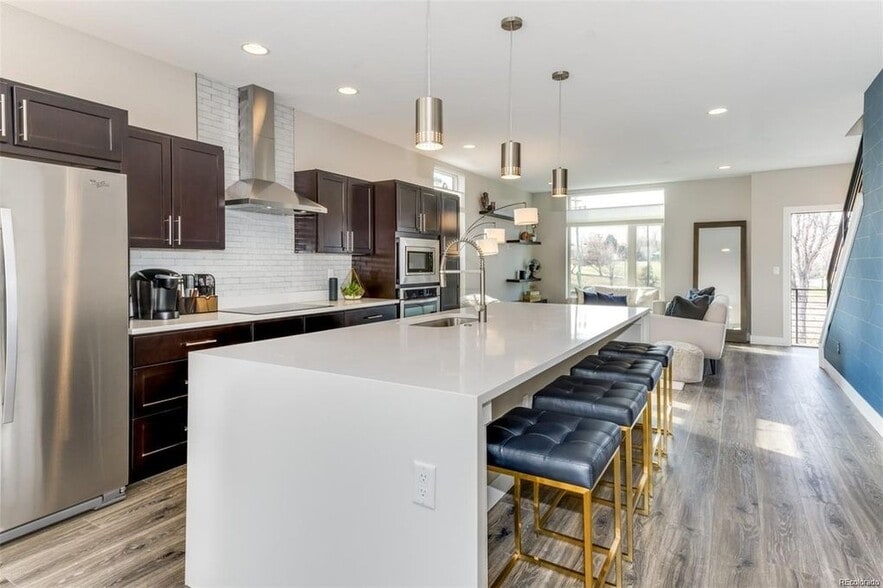 Building Photo - 1702 Fenton St