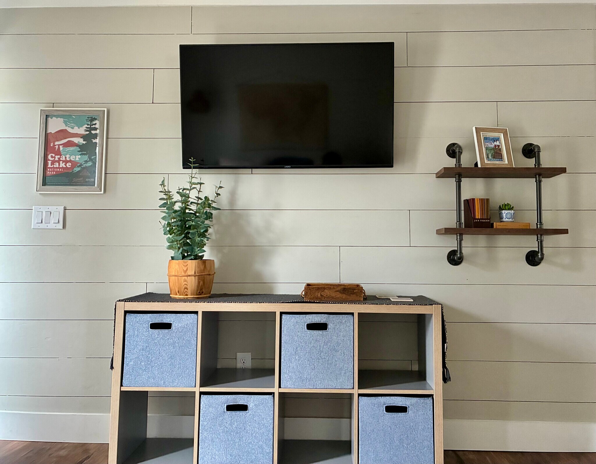 Family Room - 15247 Fairoaks Ln