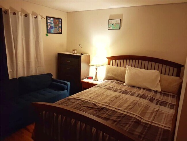 Building Photo - 75 Birch Rd