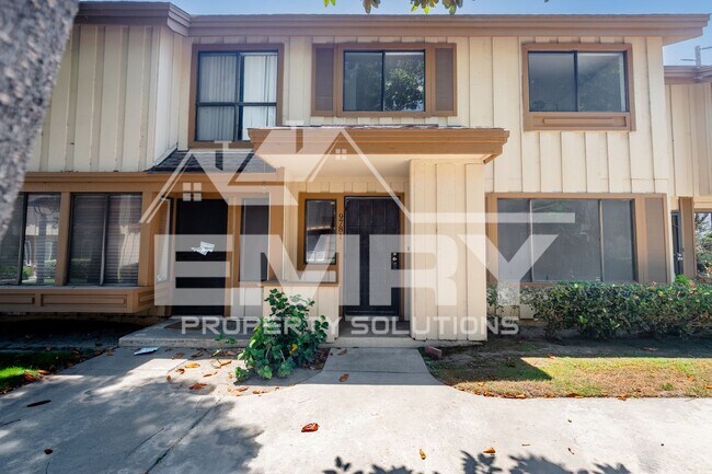Building Photo - 9781 Karmont Ave