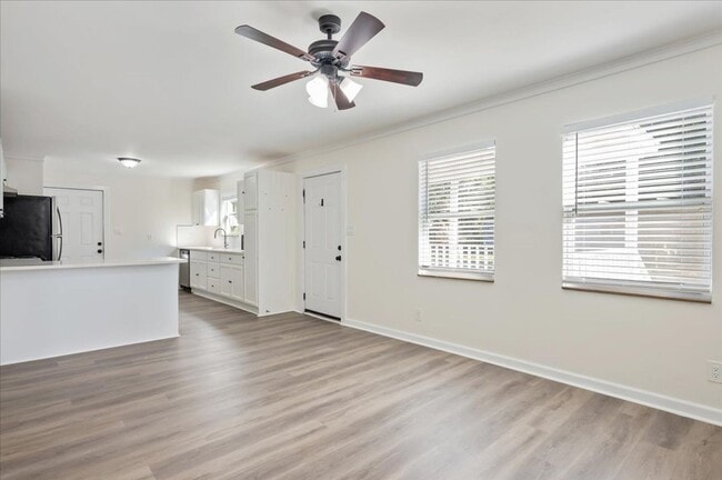 Building Photo - Spacious 2-Bedroom, 2-Bathroom Home in Savannah, GA