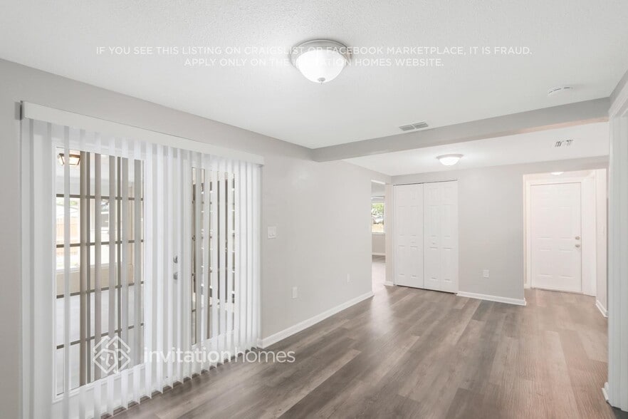 Building Photo - 8903 Cochise Ln