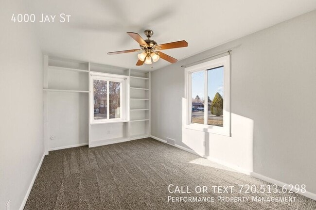 Building Photo - 4000 Jay St