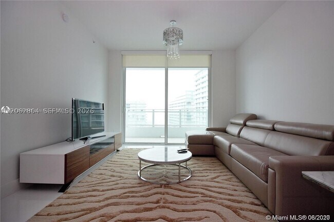 Building Photo - 1080 Brickell Ave