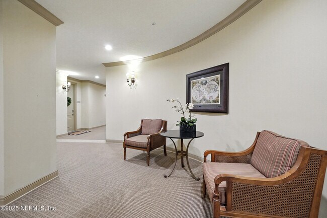 Building Photo - 4300 S Beach Pkwy